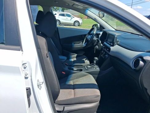 Used 2021 Hyundai Kona SE AWD/4WD image 26