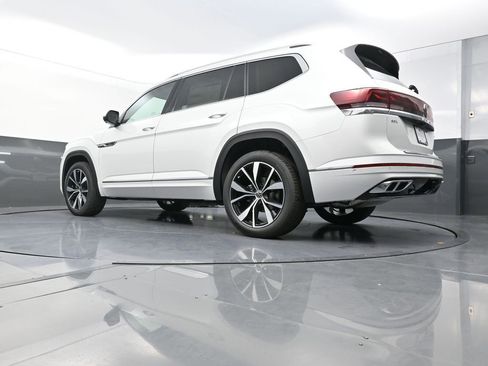 New 2026 Volkswagen Atlas SEL Premium R-Line AWD/4WD image 25