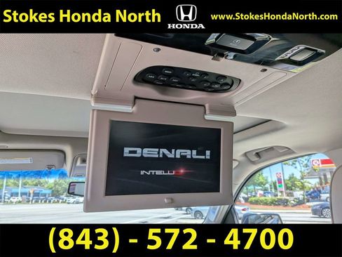 Used 2019 GMC Yukon Denali w/ Denali Ultimate Package AWD/4WD image 22
