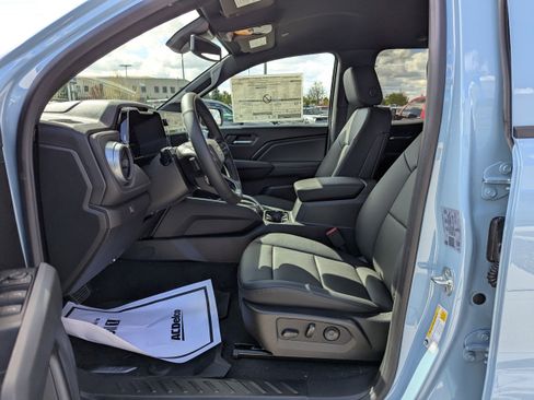 New 2026 Chevrolet Colorado LT w/ LT Convenience Package AWD/4WD image 10