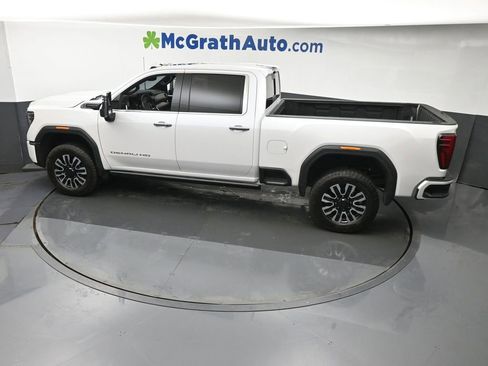 Used 2025 GMC Sierra 3500 Denali Ultimate AWD/4WD image 21