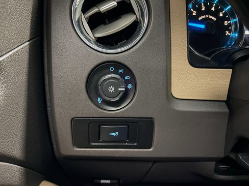 Used 2013 Ford F150 XLT w/ XLT Chrome Pkg AWD/4WD image 15