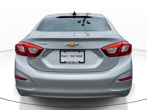 Used 2016 Chevrolet Cruze LS image 5