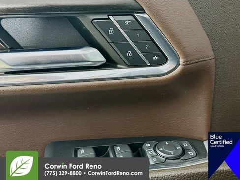 Used 2024 GMC Sierra 3500 Denali w/ Denali Reserve Package image 21