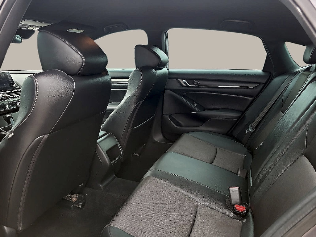 Used 2019 Honda Accord Sport image 9