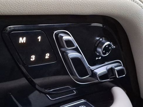 Used 2022 Land Rover Range Rover Westminster Edition image 21