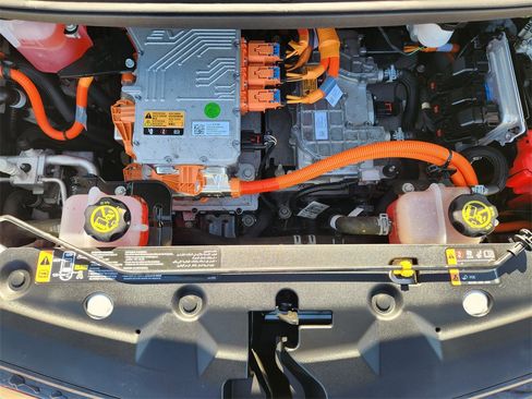 Used 2019 Chevrolet Bolt Premier image 31