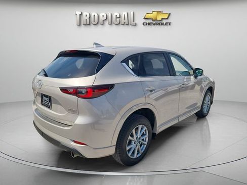 Used 2024 MAZDA CX-5 AWD 2.5 S w/ Select Package image 5