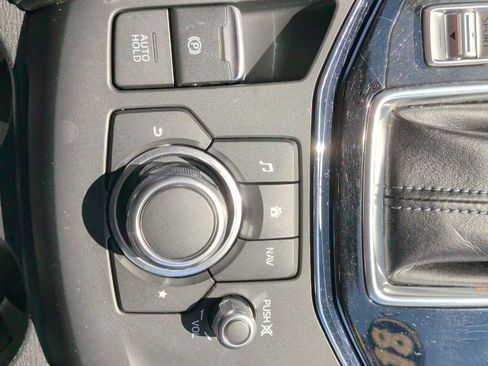 Used 2018 MAZDA CX-5 Touring w/ Preferred Equipment Package image 19