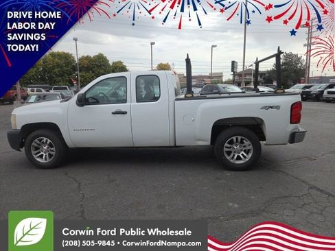 Used 2010 Chevrolet Silverado 1500 W/T AWD/4WD image 5