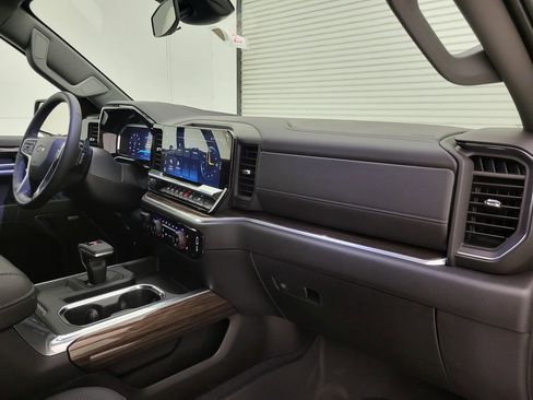 New 2026 Chevrolet Silverado 1500 RST w/ Dark Appearance Package image 41