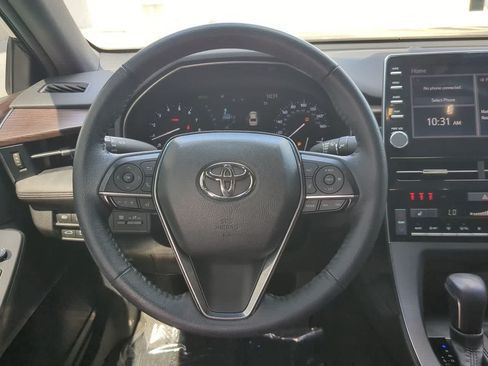 Used 2022 Toyota Avalon XLE w/ Moonroof Package FWD image 23