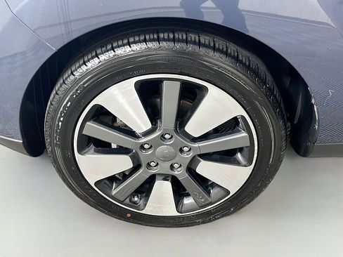 Used 2015 Kia Soul ! w/ Sun & Sound Package image 30