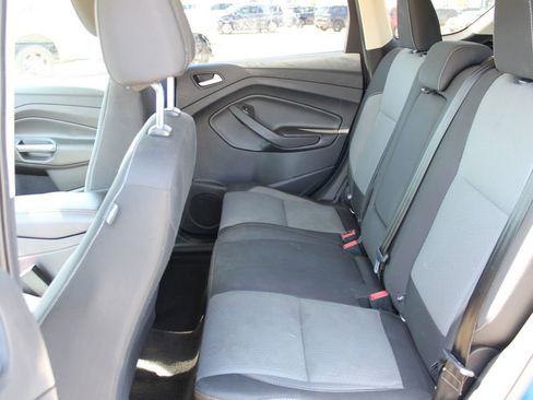 Used 2017 Ford Escape SE image 7