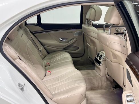 Used 2016 Mercedes-Benz S 550 Sedan image 34