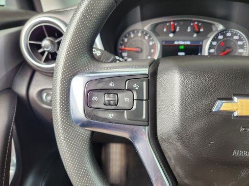 Used 2024 Chevrolet Blazer LT FWD image 29