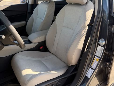 Used 2023 Honda Accord EX image 9