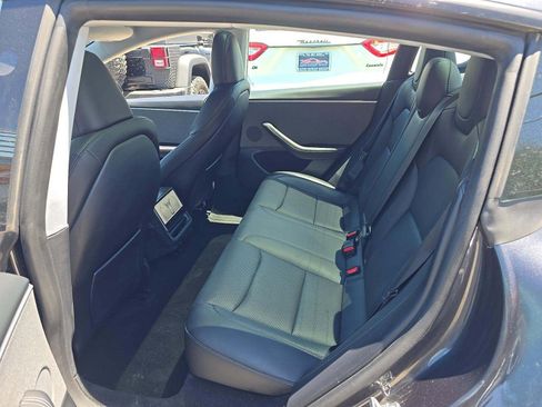 Used 2025 Tesla Model 3 RWD image 12
