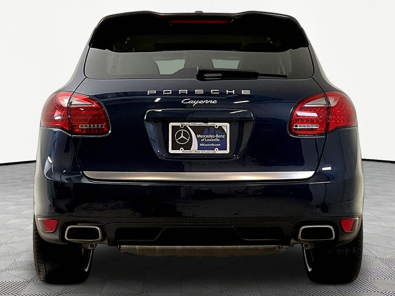 Used 2012 Porsche Cayenne AWD/4WD image 5