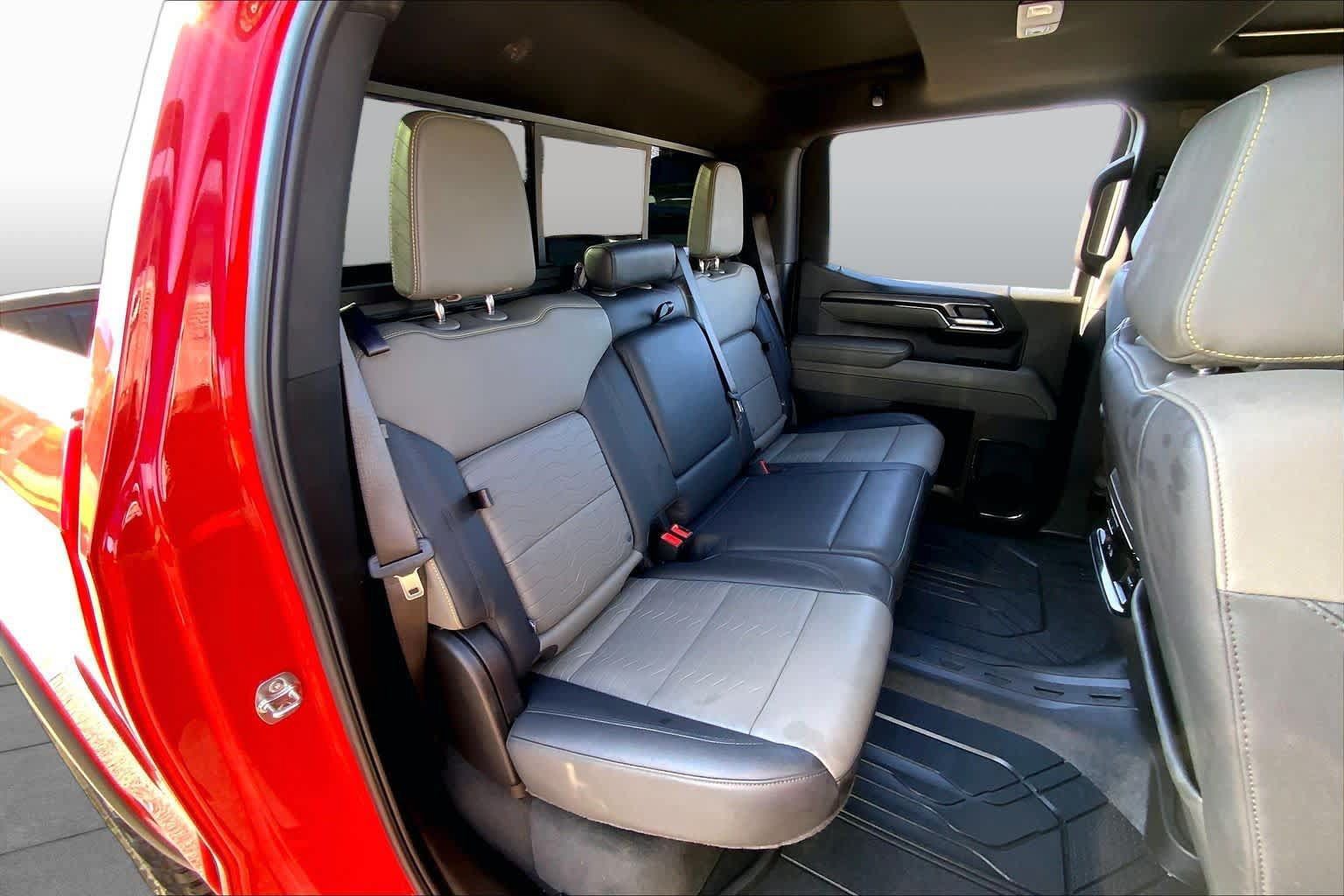 Certified 2025 Chevrolet Silverado 1500 ZR2 w/ Technology Package AWD/4WD image 20