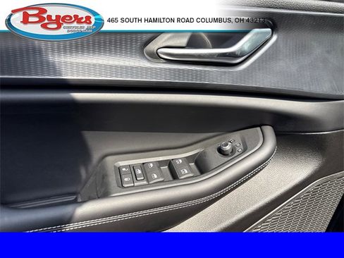 New 2025 Jeep Grand Cherokee L Altitude image 13