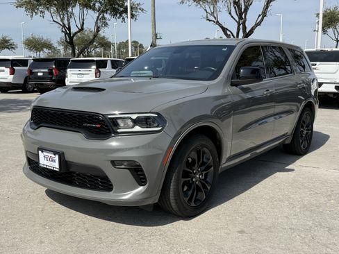 Used 2022 Dodge Durango GT w/ Blacktop Package image 9