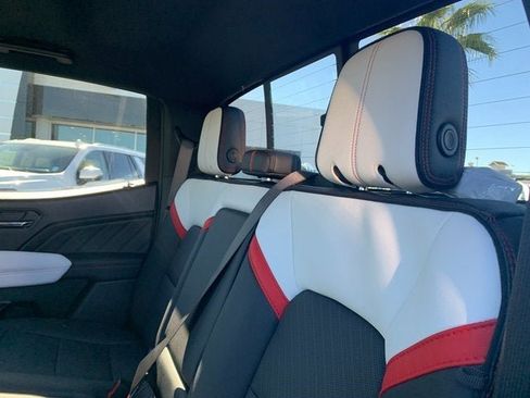 New 2024 GMC Canyon AT4X w/ Off-Road Front Bumper Package image 11