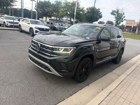 Certified 2021 Volkswagen Atlas SEL Premium AWD/4WD image 4