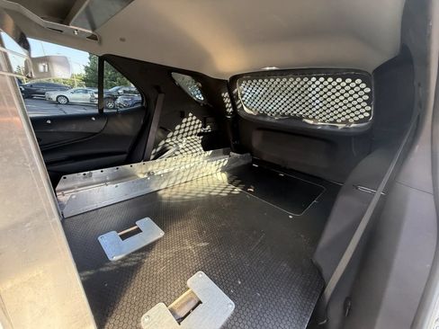 Used 2024 Chevrolet Equinox LT FWD image 9