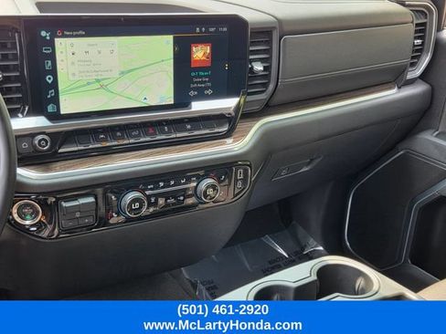 Used 2025 Chevrolet Silverado 1500 LT AWD/4WD image 24