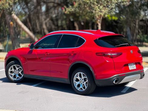 Used 2019 Alfa Romeo Stelvio RWD image 13