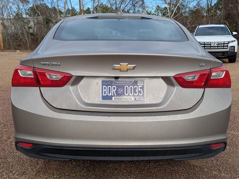 Used 2023 Chevrolet Malibu LT image 4