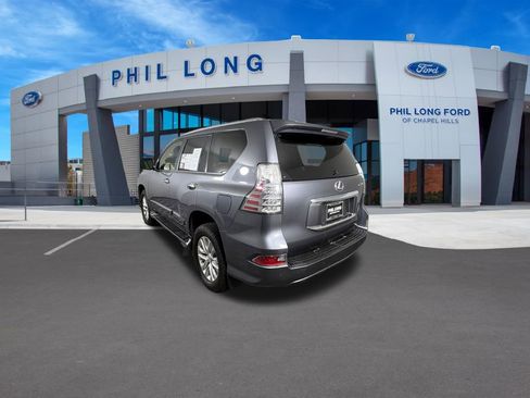 Used 2016 Lexus GX 460 w/ Premium Package AWD/4WD image 3