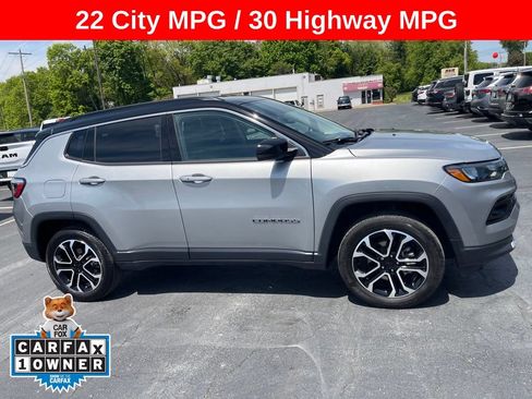 Used 2022 Jeep Compass Limited AWD/4WD image 1
