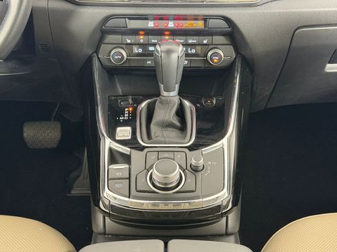 Used 2021 MAZDA CX-9 Touring w/ Touring Premium Package FWD image 18
