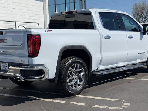 New 2026 GMC Sierra 1500 SLT w/ SLT Premium Plus Package image 4