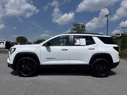 Used 2026 GMC Terrain Elevation w/ Black Edition FWD image 7