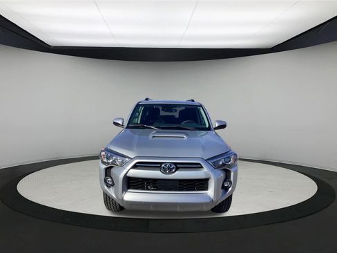 Used 2024 Toyota 4Runner TRD Off-Road AWD/4WD image 3