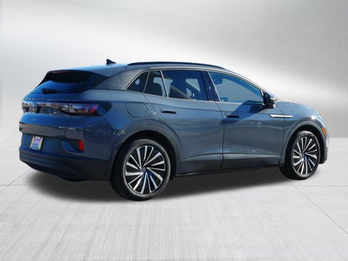 Used 2024 Volkswagen ID.4 S image 7