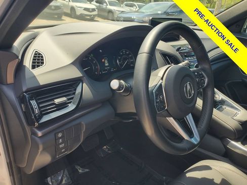 Used 2025 Acura RDX SH-AWD image 15
