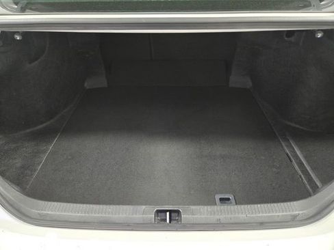 Used 2025 Toyota Camry SE image 26