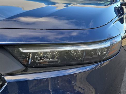 Used 2024 Honda Accord EX image 9
