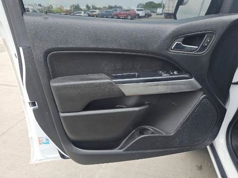 Used 2022 Chevrolet Colorado LT w/ Fleet Safety Package RWD image 20