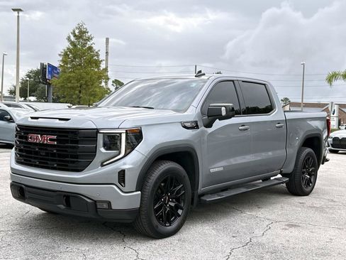 Used 2025 GMC Sierra 1500 Elevation w/ Elevation Premium Package RWD image 7