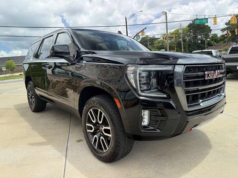 Used 2021 GMC Yukon AT4 AWD/4WD image 4
