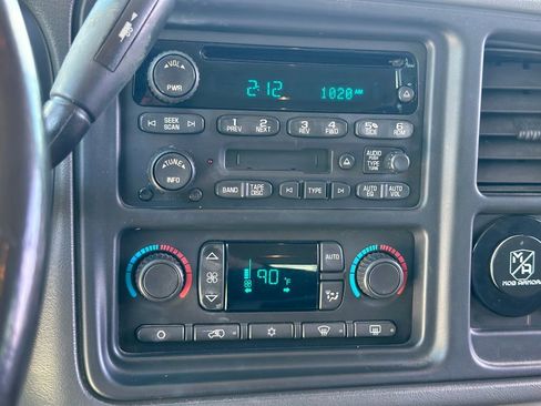 Used 2005 GMC Yukon SLE w/ Cargo Package RWD image 36