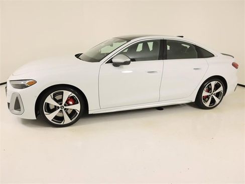 New 2025 Audi S5 Premium Plus image 2