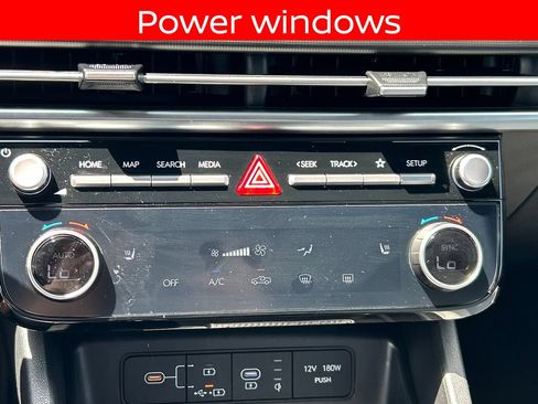 Used 2026 Hyundai Santa Cruz SEL FWD image 18