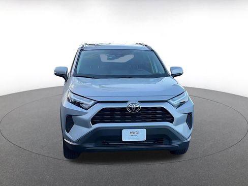 Used 2025 Toyota RAV4 XLE image 4