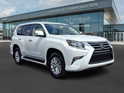 Used 2019 Lexus GX 460 Premium image 3